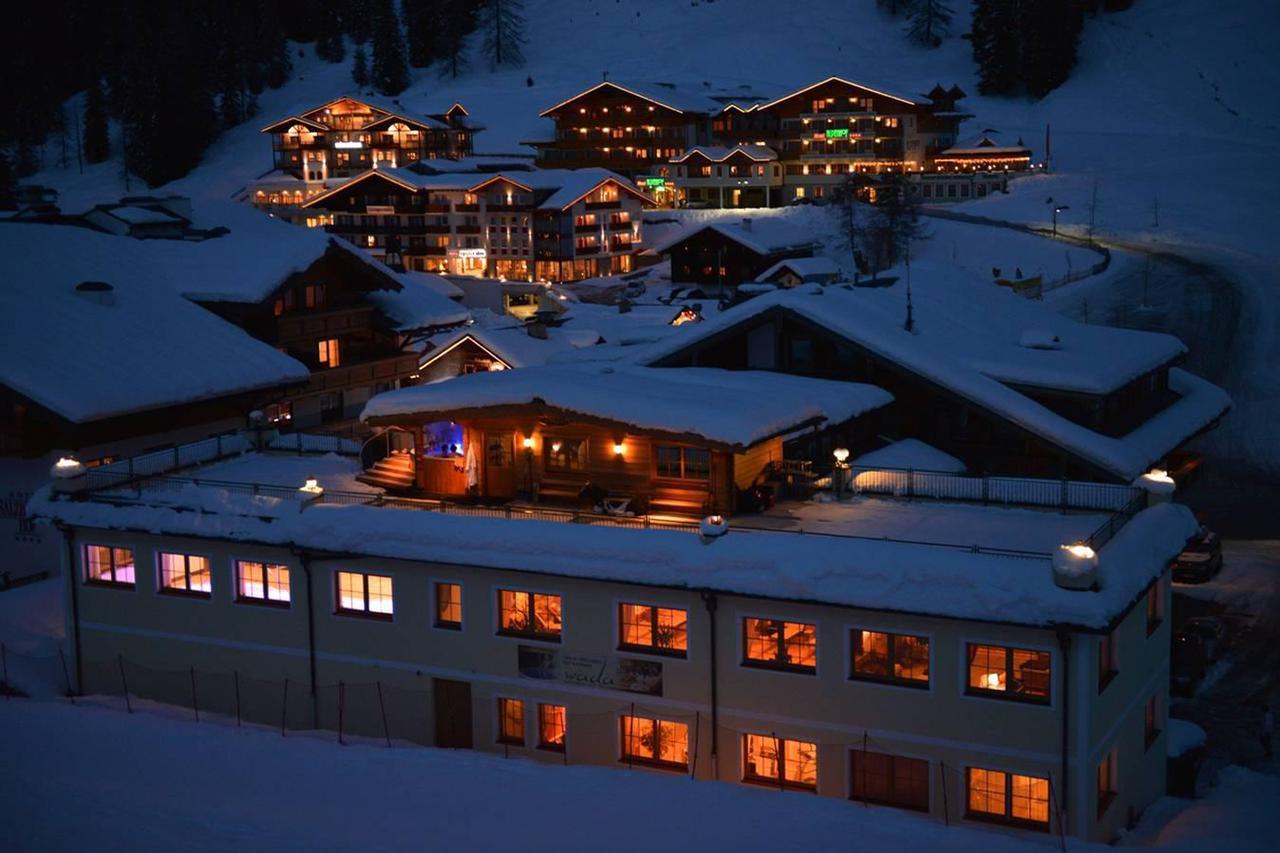 Hotel Alpenrose 차우헨제 외부 사진